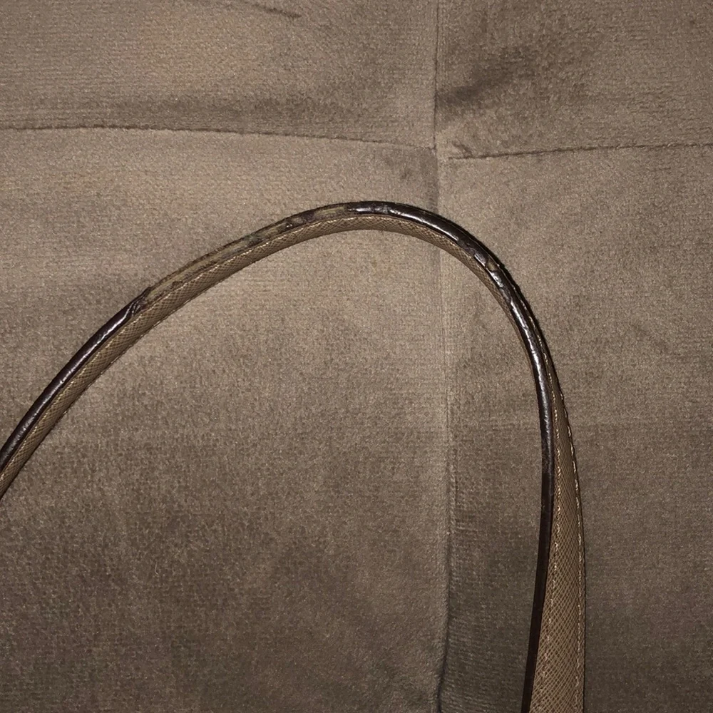 Michael Kors Jet Set Tote - Picture 5 of 7